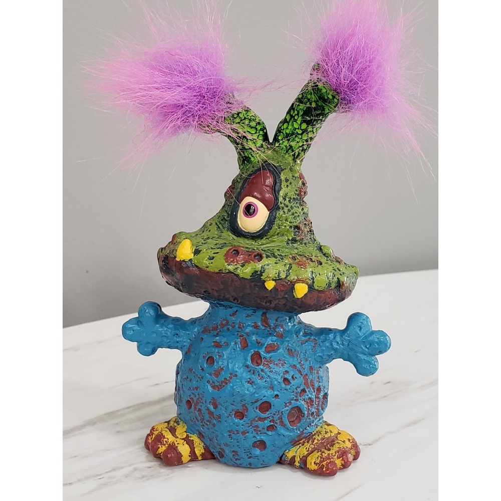 Vintage 1993 Russ Cosmic Critter Purple Feelie Greeble Monster Troll Alien Toy